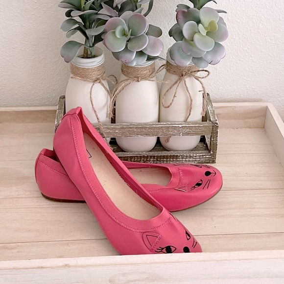 GAP Other - GAP Kitty Girls Slip On’s